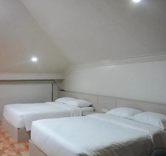 Aparthotel Honey 1 Inside Bee Cafe Cebu